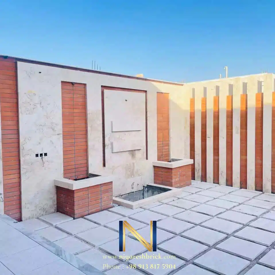 آجر نما با بند سفید؛ ظرافت در جزئیات نمای آجری ساختمان 1 نمای ساختمان آجر نما با بند سفید